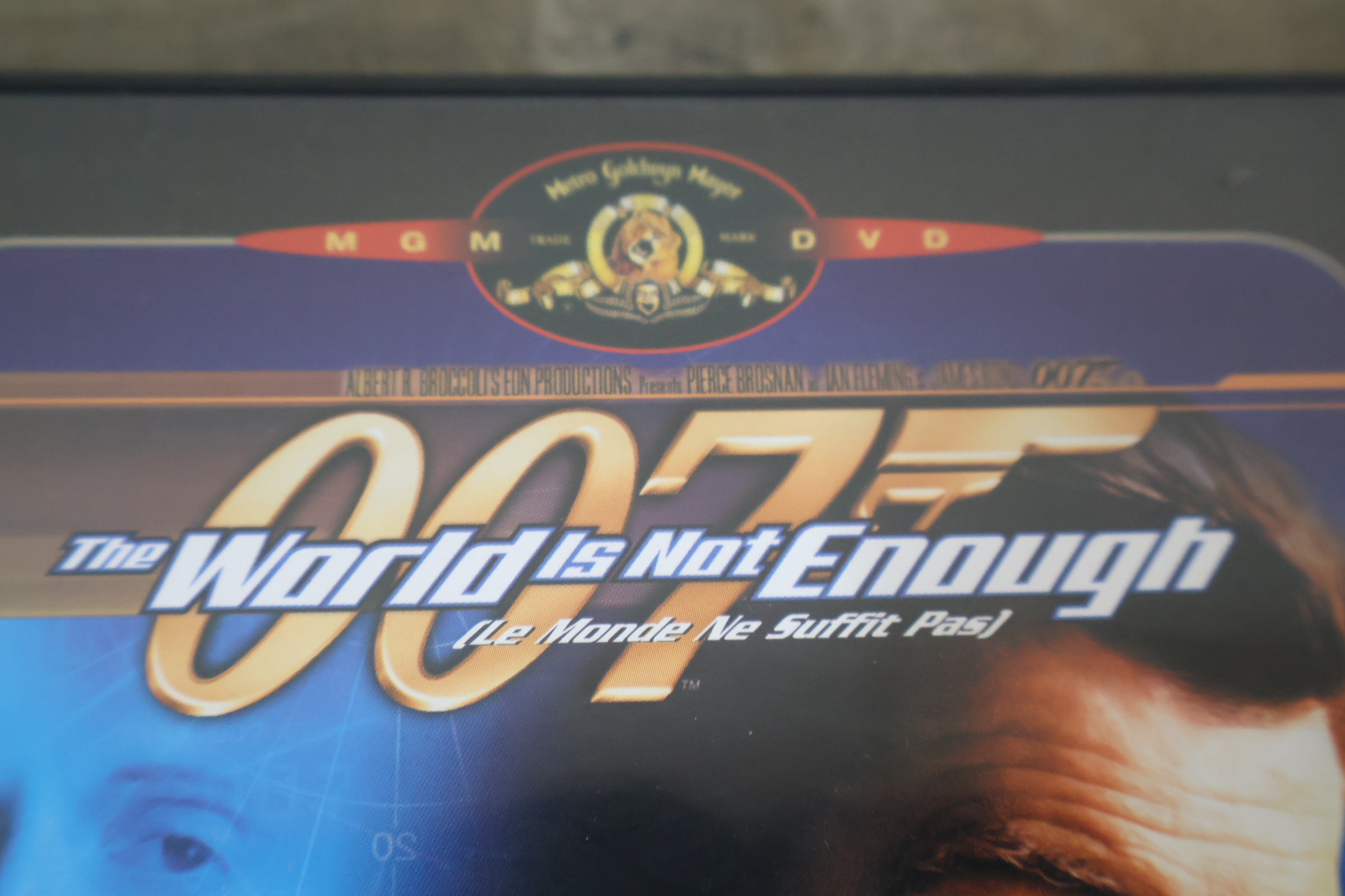James Bond 007 DVD collector's set' – foto 12 – kavel bij GSD Auctions, Zoeterwoude