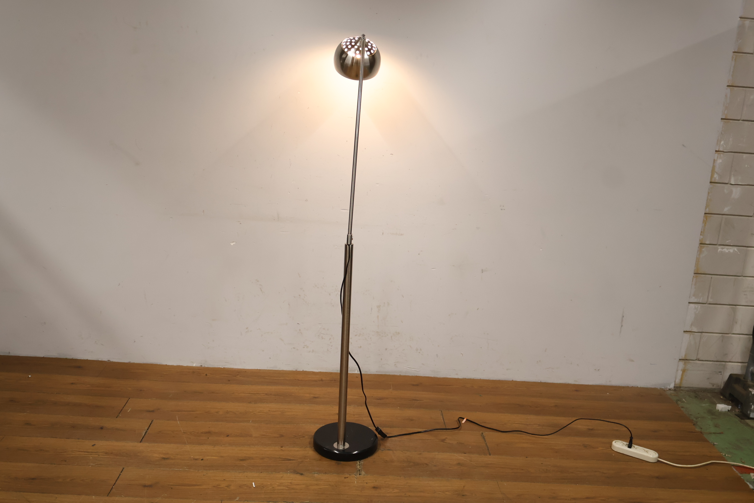 Booglamp, Vloerlamp – foto 7 – kavel bij GSD Auctions, Zoeterwoude