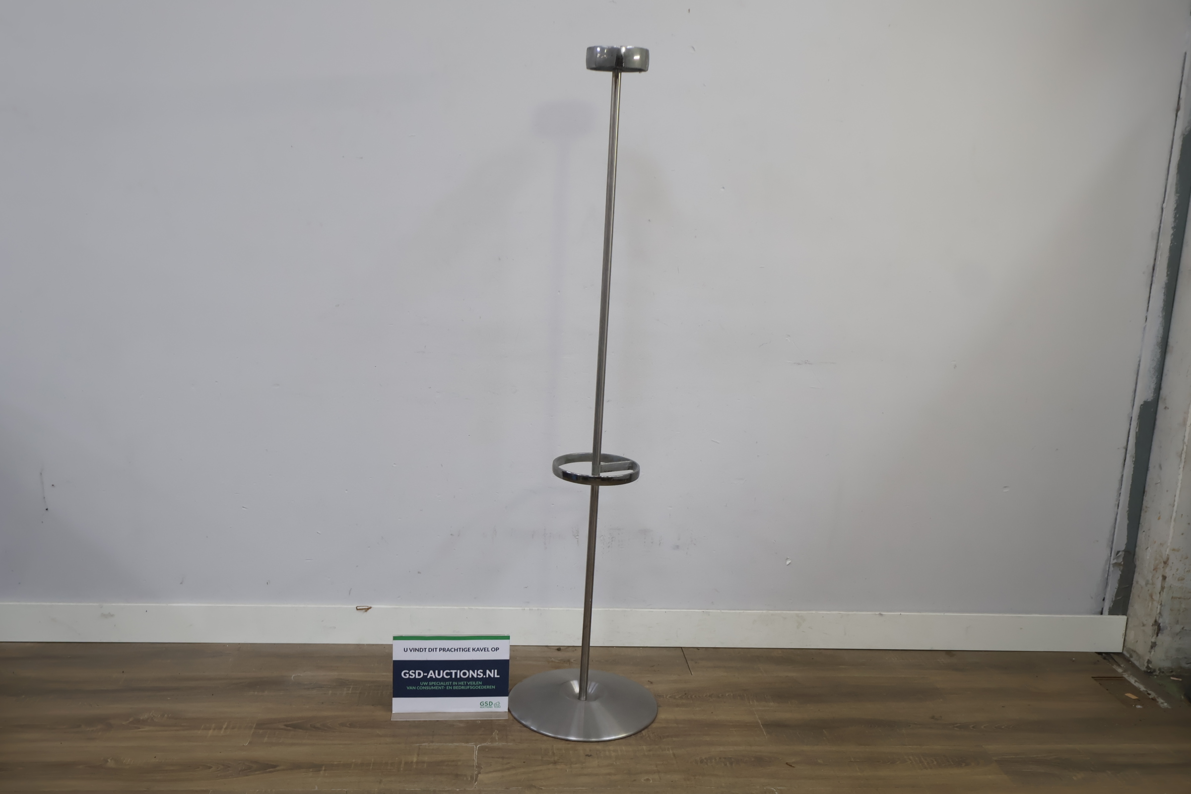 Vintage Design Kapstok – foto 2 – kavel bij GSD Auctions, Zoeterwoude