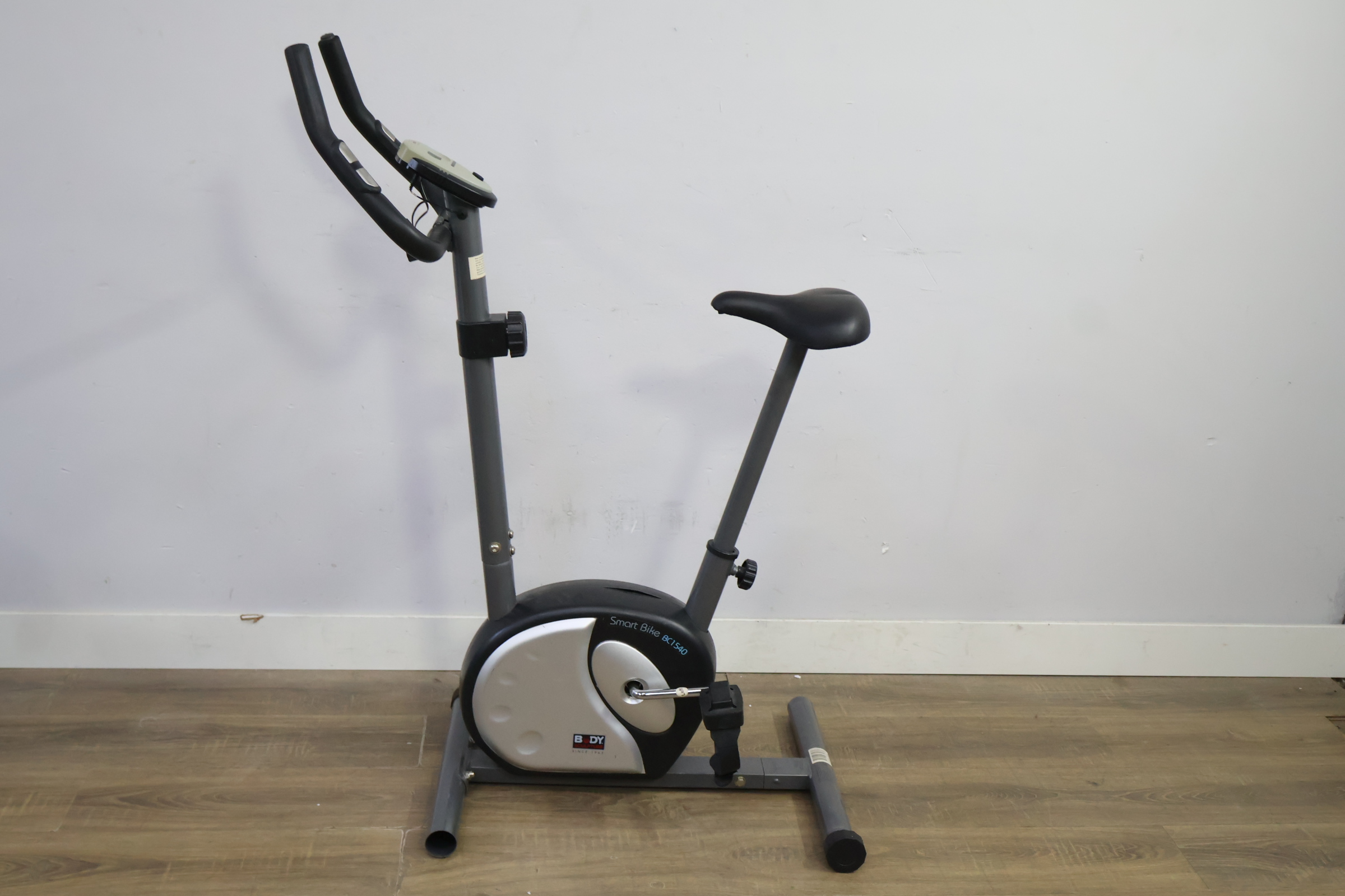 Sport Bike hometrainer – foto 10 – kavel bij GSD Auctions, Zoeterwoude