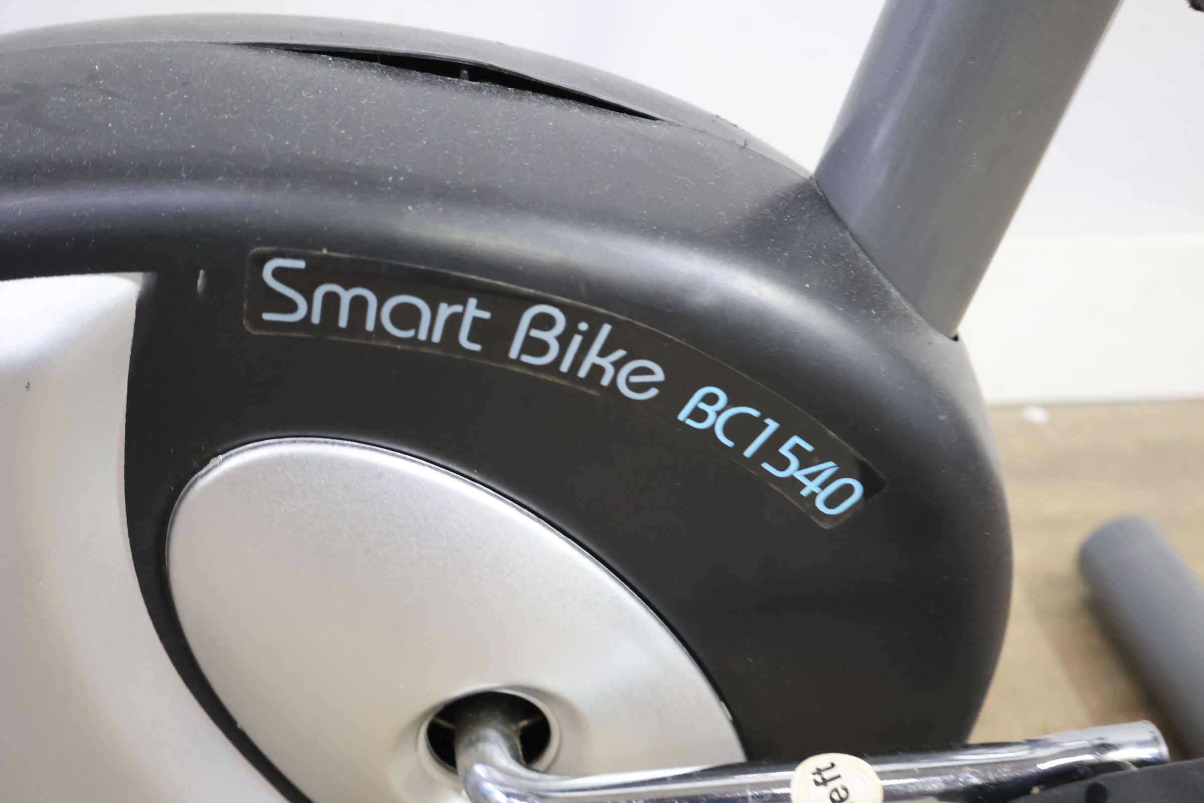 Sport Bike hometrainer – foto 12 – kavel bij GSD Auctions, Zoeterwoude