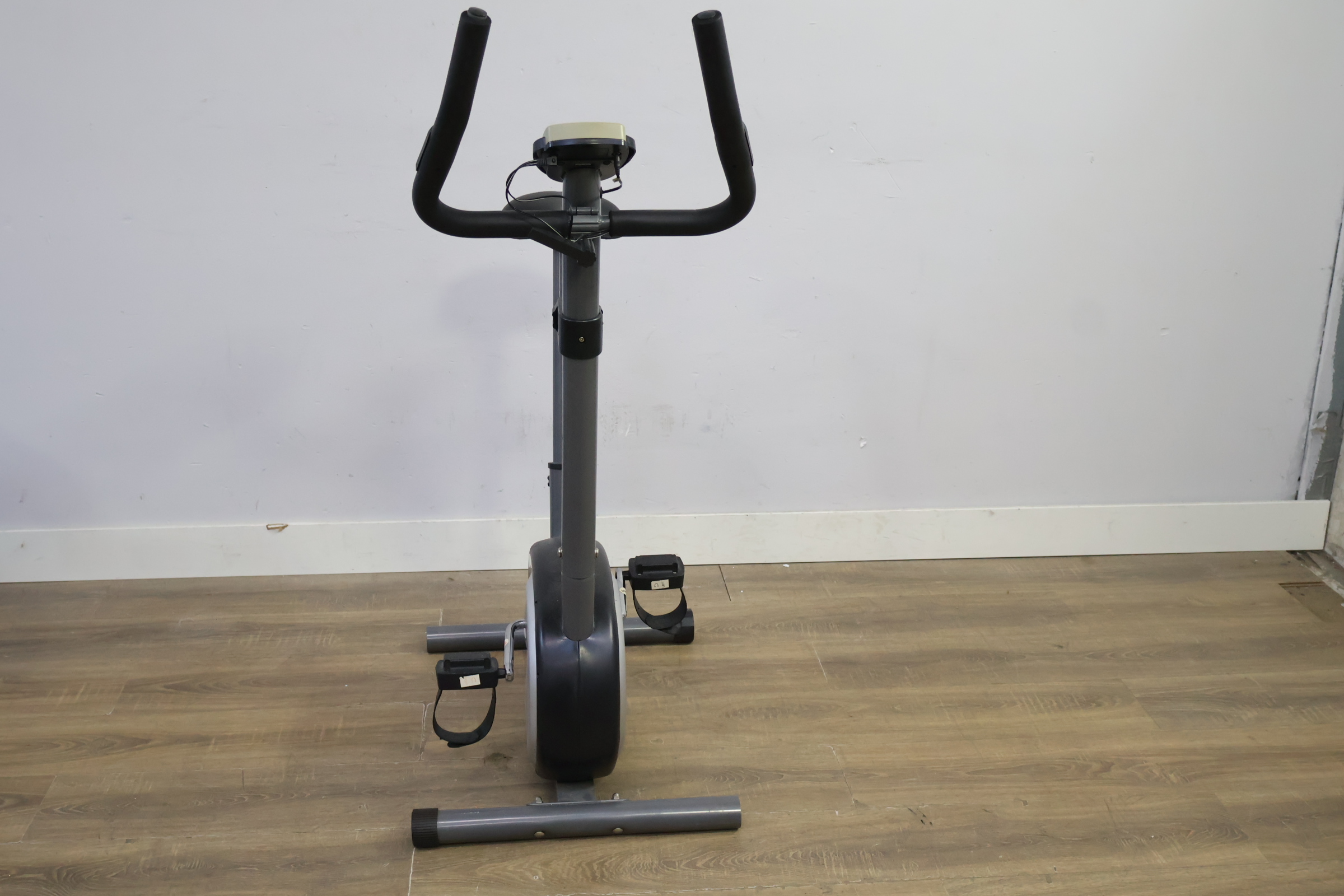 Sport Bike hometrainer – foto 17 – kavel bij GSD Auctions, Zoeterwoude