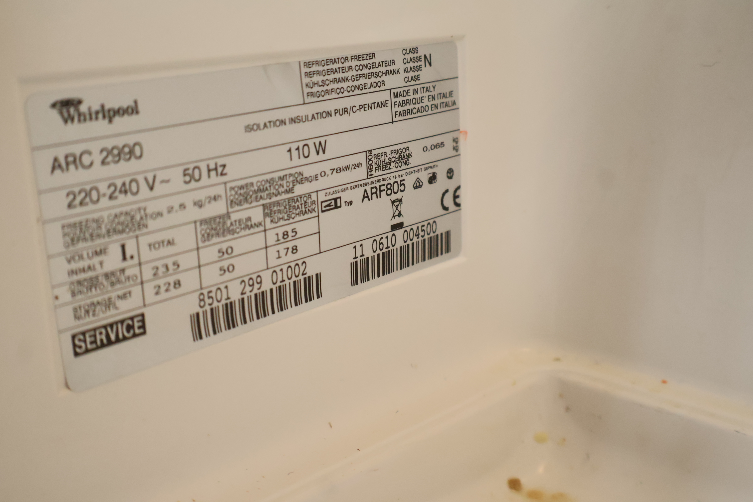 Witte koelkast met vriesgedeelte – foto 14 – kavel bij GSD Auctions, Zoeterwoude