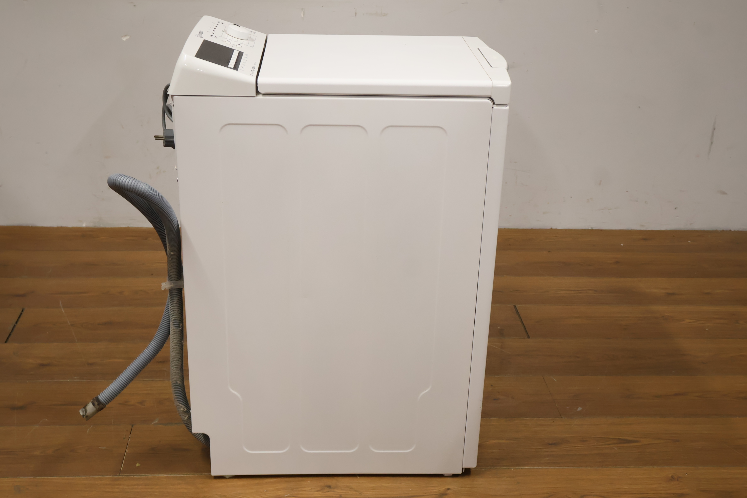 Indesit bovenlader wasmachine wit – foto 4 – kavel bij GSD Auctions, Zoeterwoude