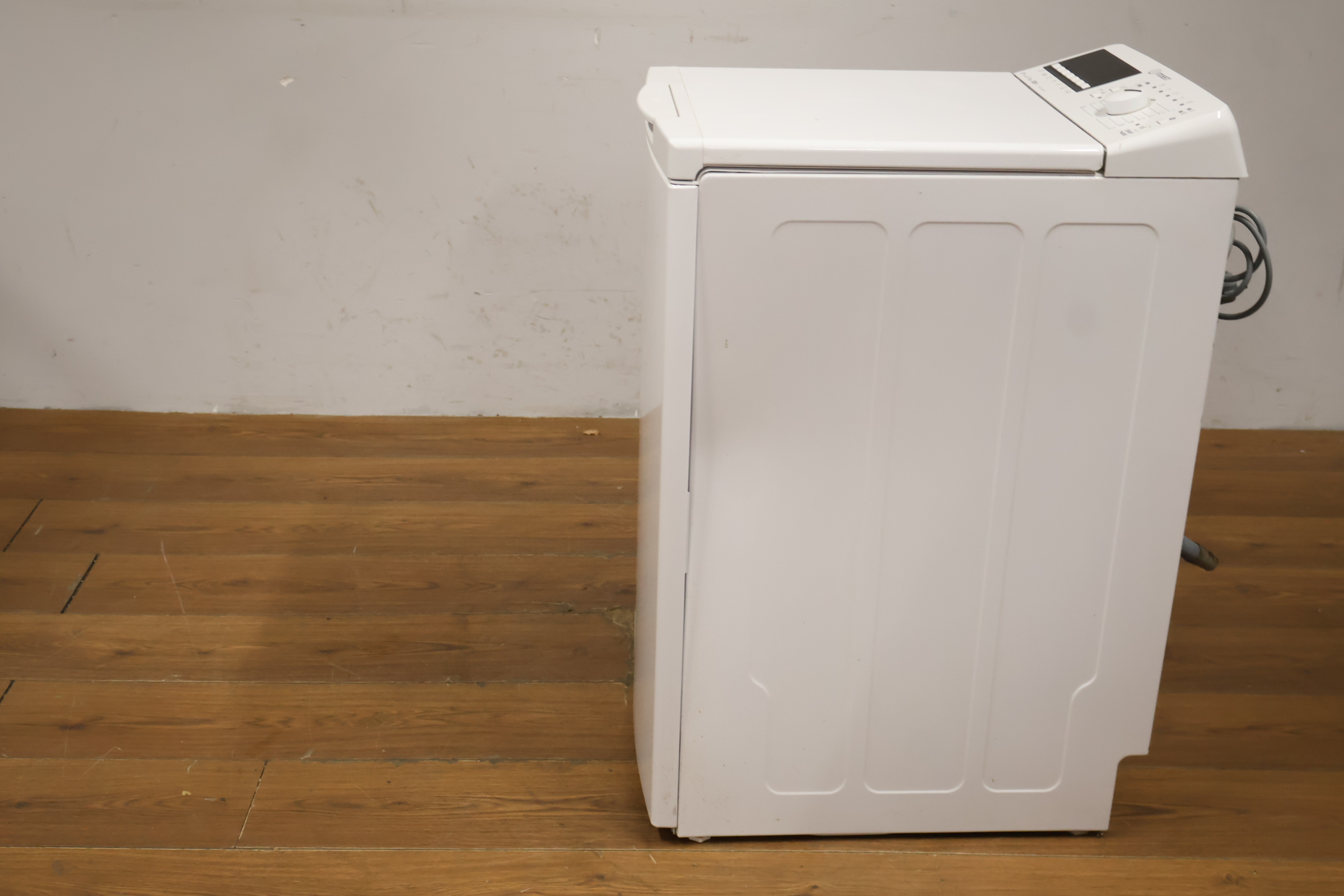 Indesit bovenlader wasmachine wit – foto 8 – kavel bij GSD Auctions, Zoeterwoude
