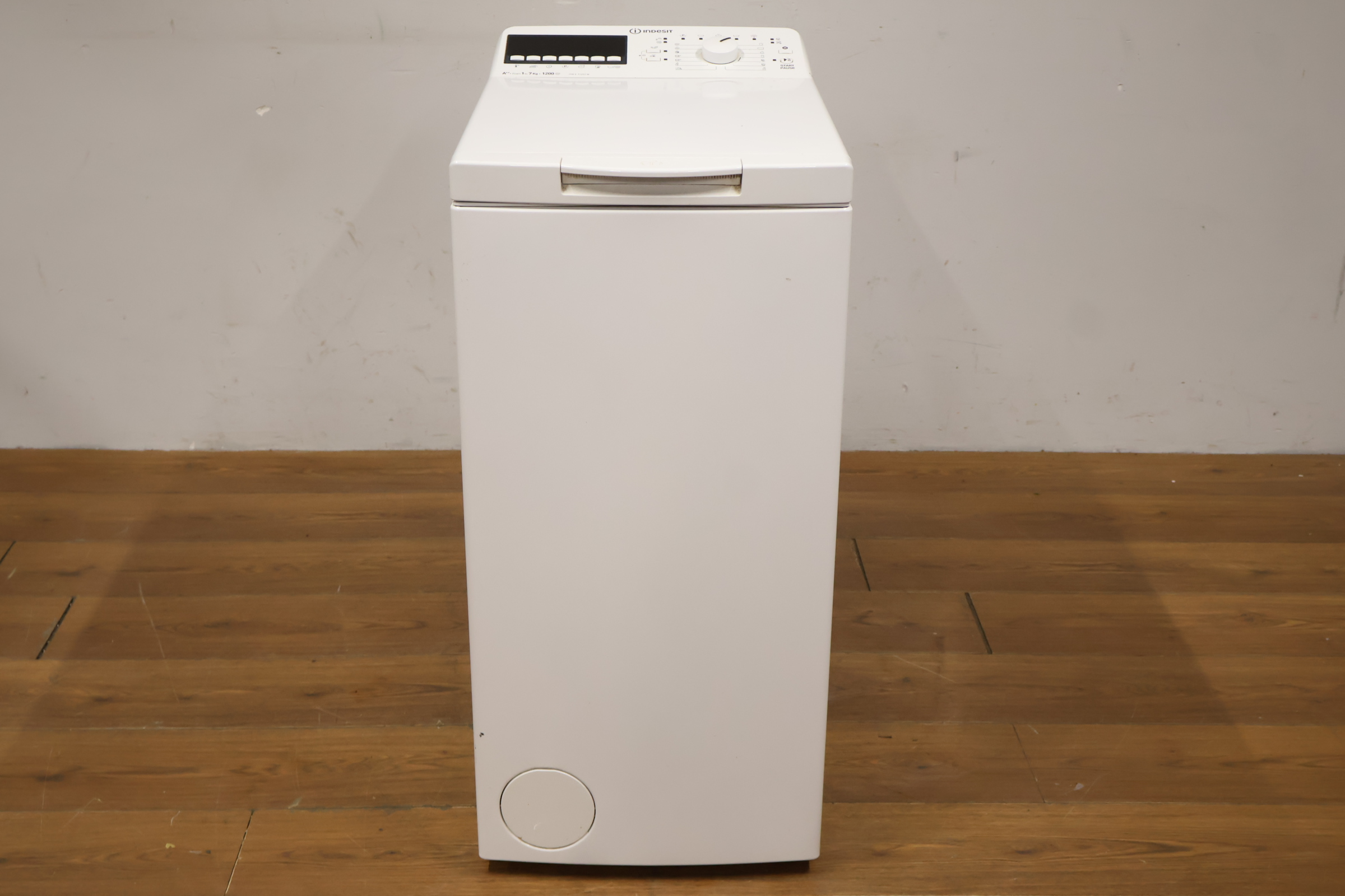 Indesit bovenlader wasmachine wit – foto 17 – kavel bij GSD Auctions, Zoeterwoude