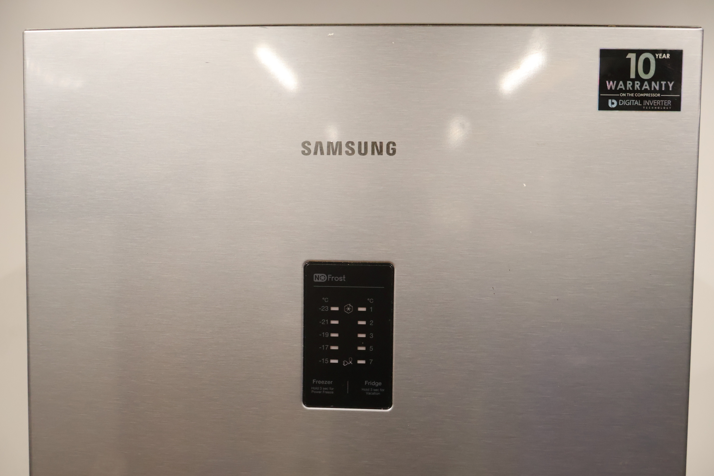 Samsung koelkast – foto 19 – kavel bij GSD Auctions, Zoeterwoude