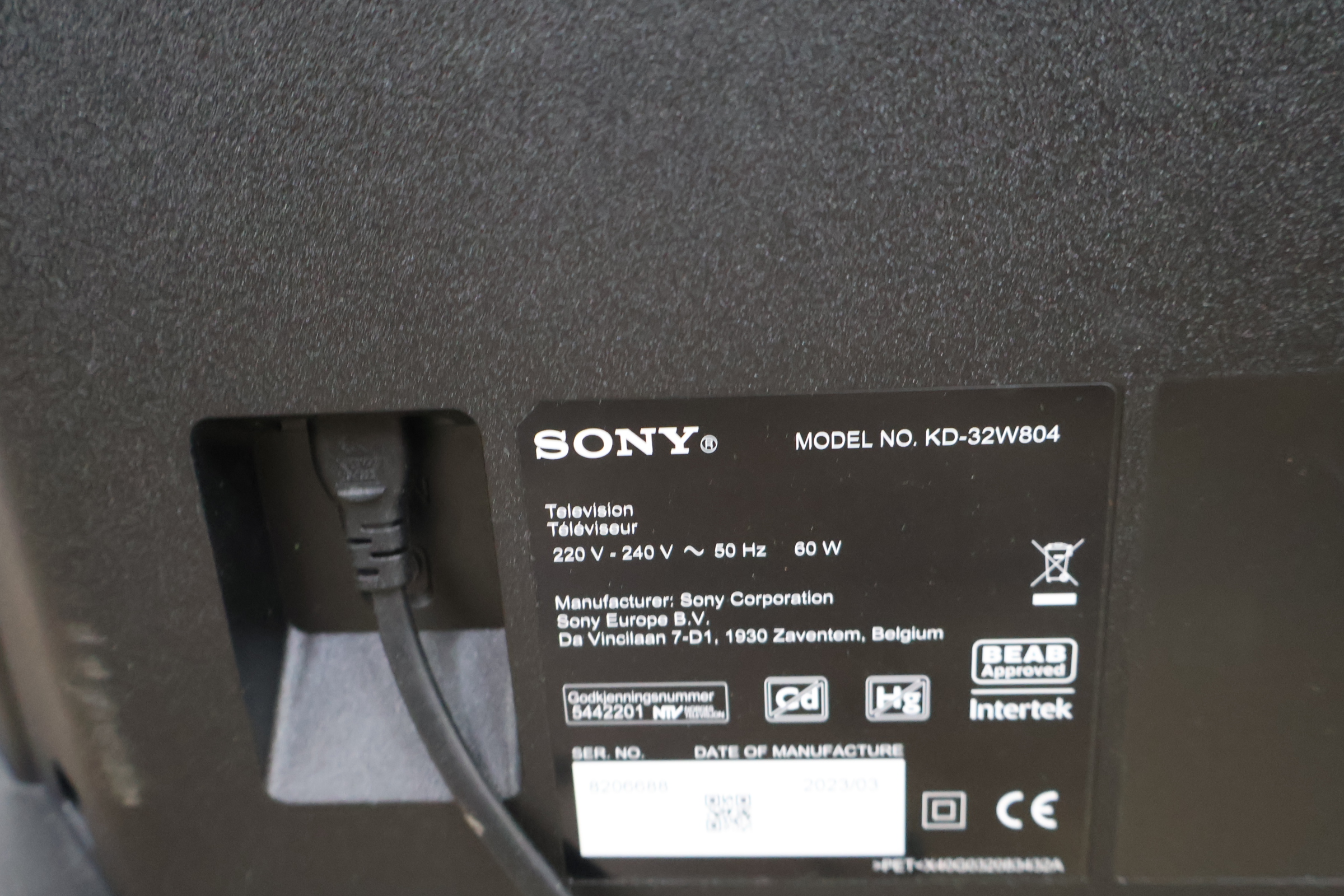 Sony televisiescherm met afstandsbediening – foto 7 – kavel bij GSD Auctions, Zoeterwoude