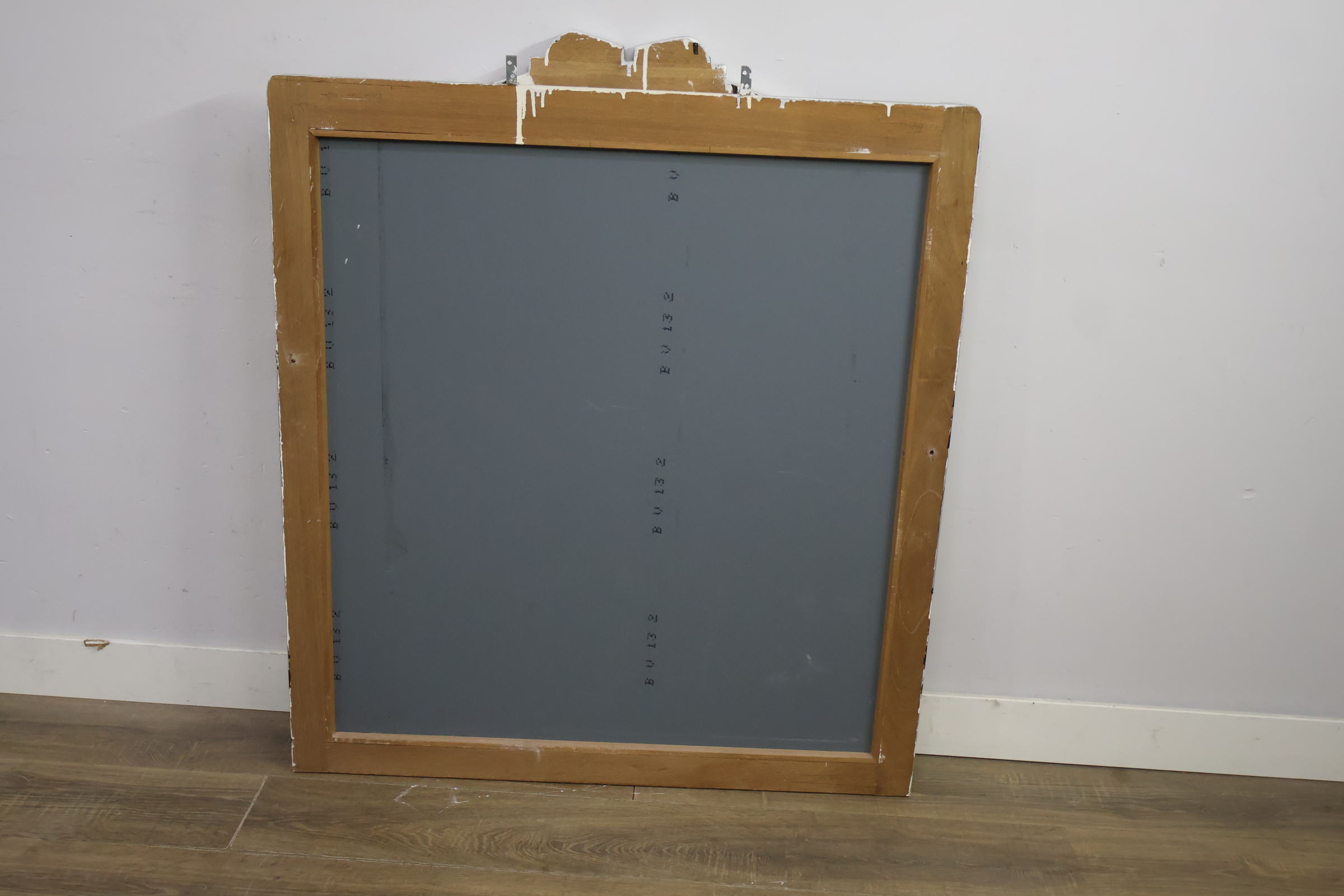 Vintage spiegel met grijze omlijsting – foto 5 – kavel bij GSD Auctions, Zoeterwoude