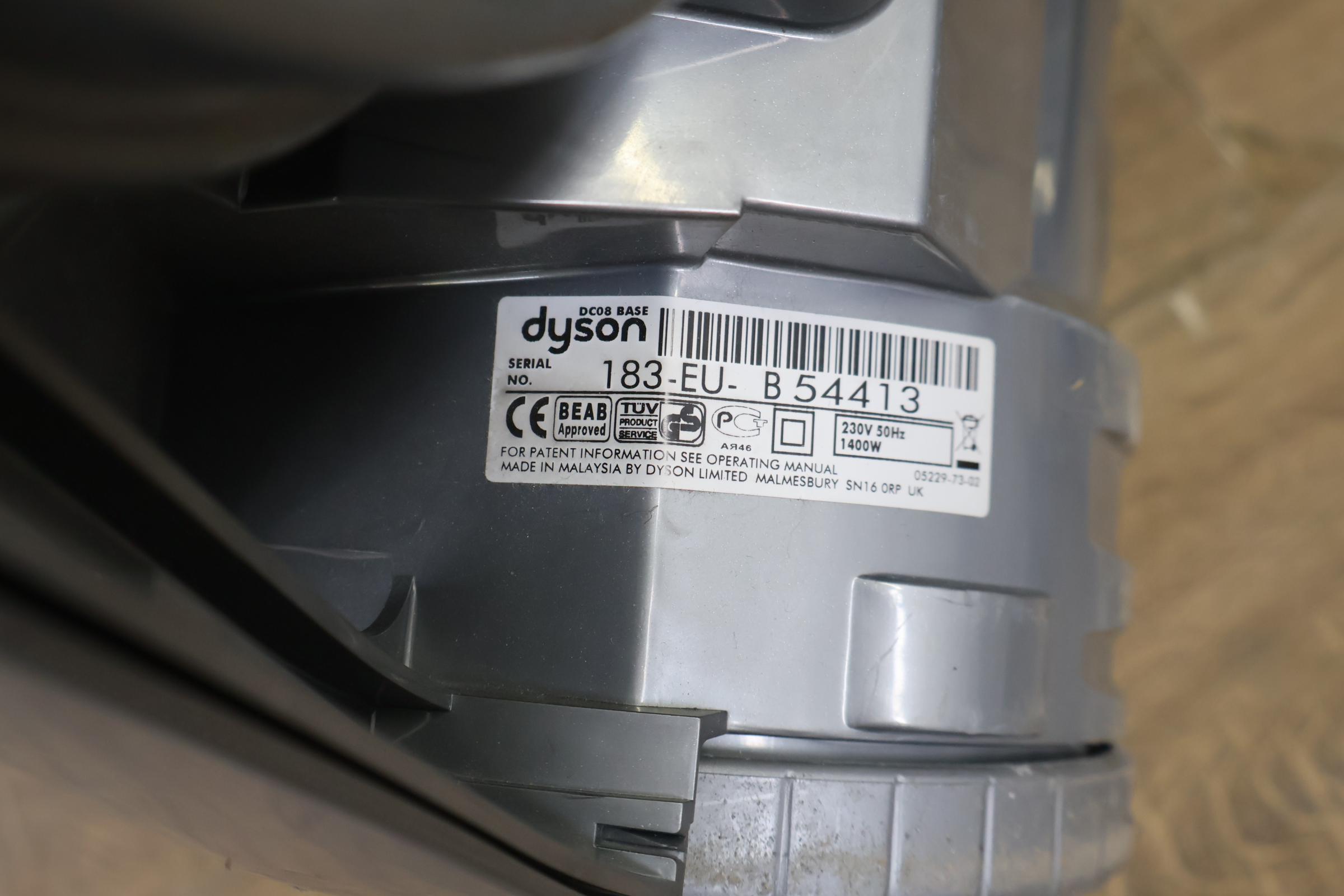 Dyson stofzuiger – foto 13 – kavel bij GSD Auctions, Zoeterwoude
