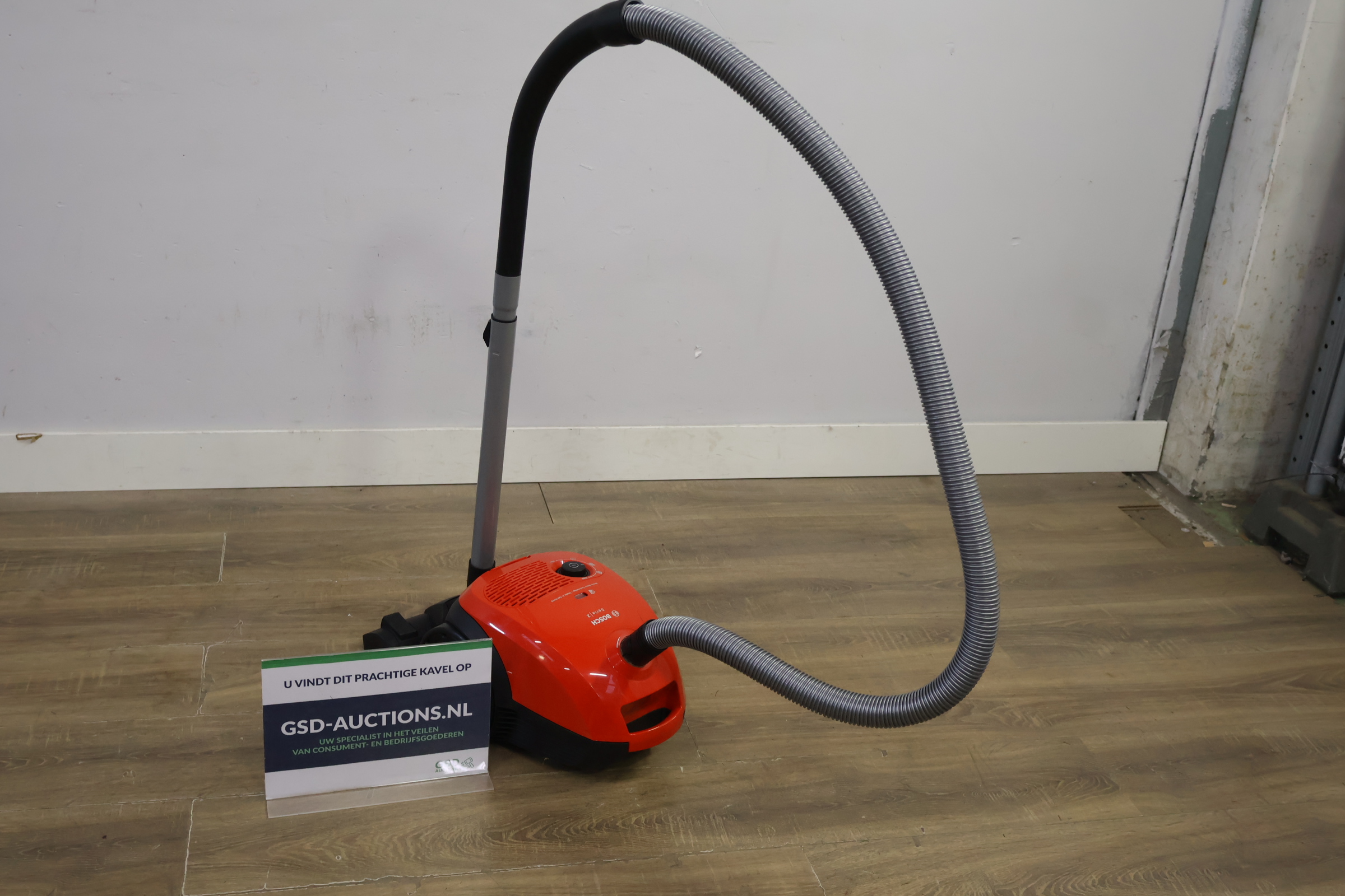 Bosch stofzuiger Serie 2 – foto 2 – kavel bij GSD Auctions, Zoeterwoude
