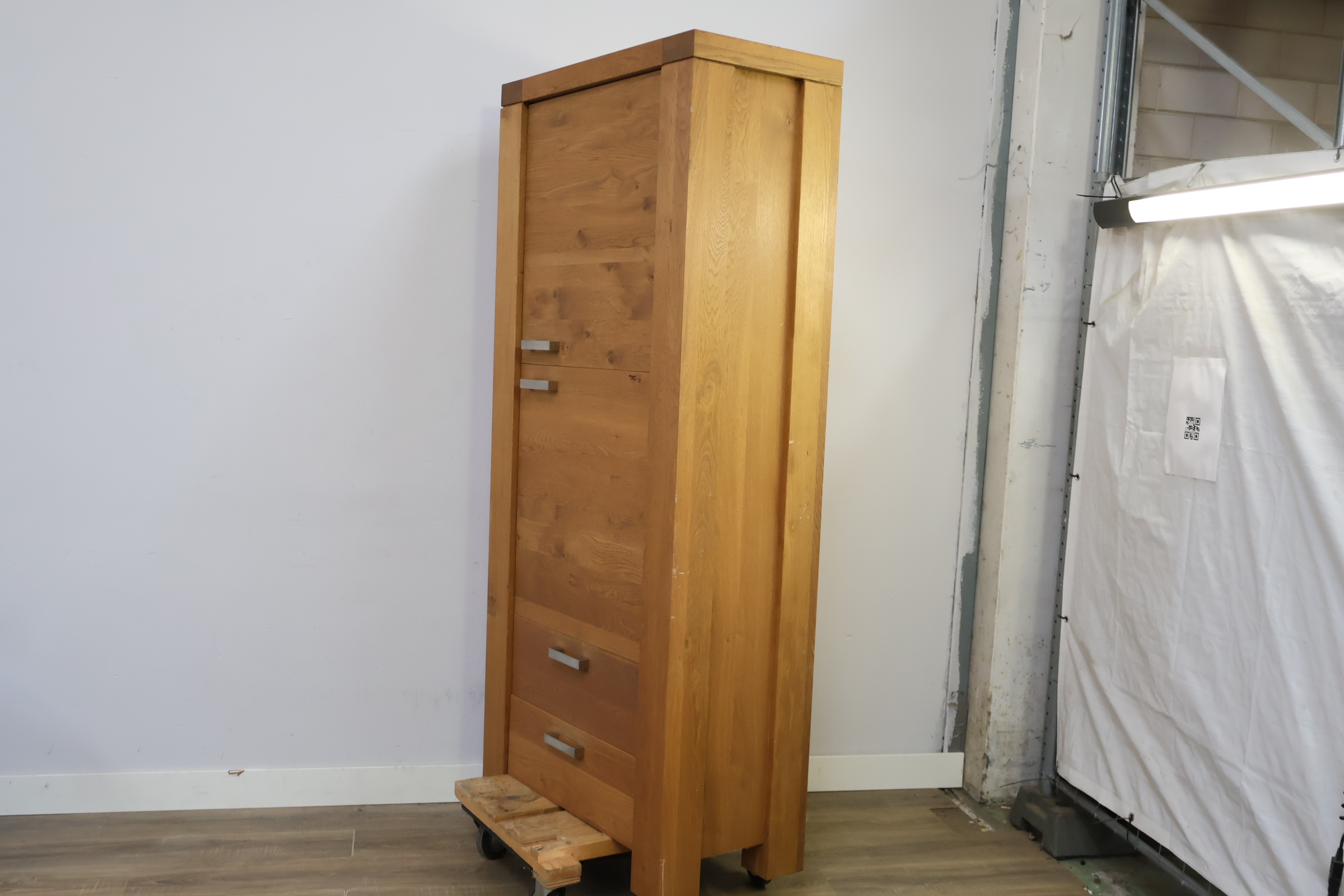 Houten kast met lades en deuren – foto 10 – kavel bij GSD Auctions, Zoeterwoude