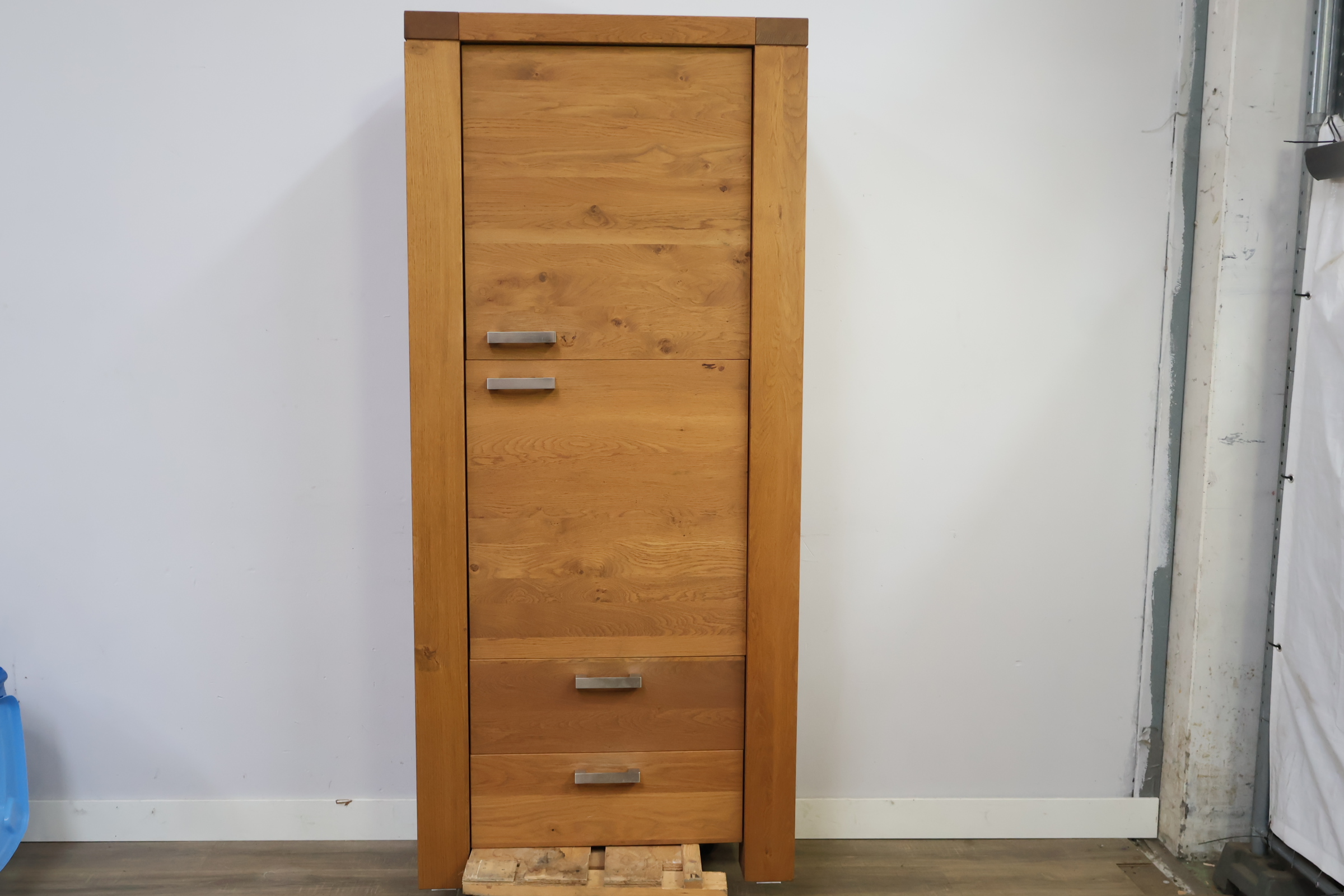 Houten kast met lades en deuren – foto 16 – kavel bij GSD Auctions, Zoeterwoude