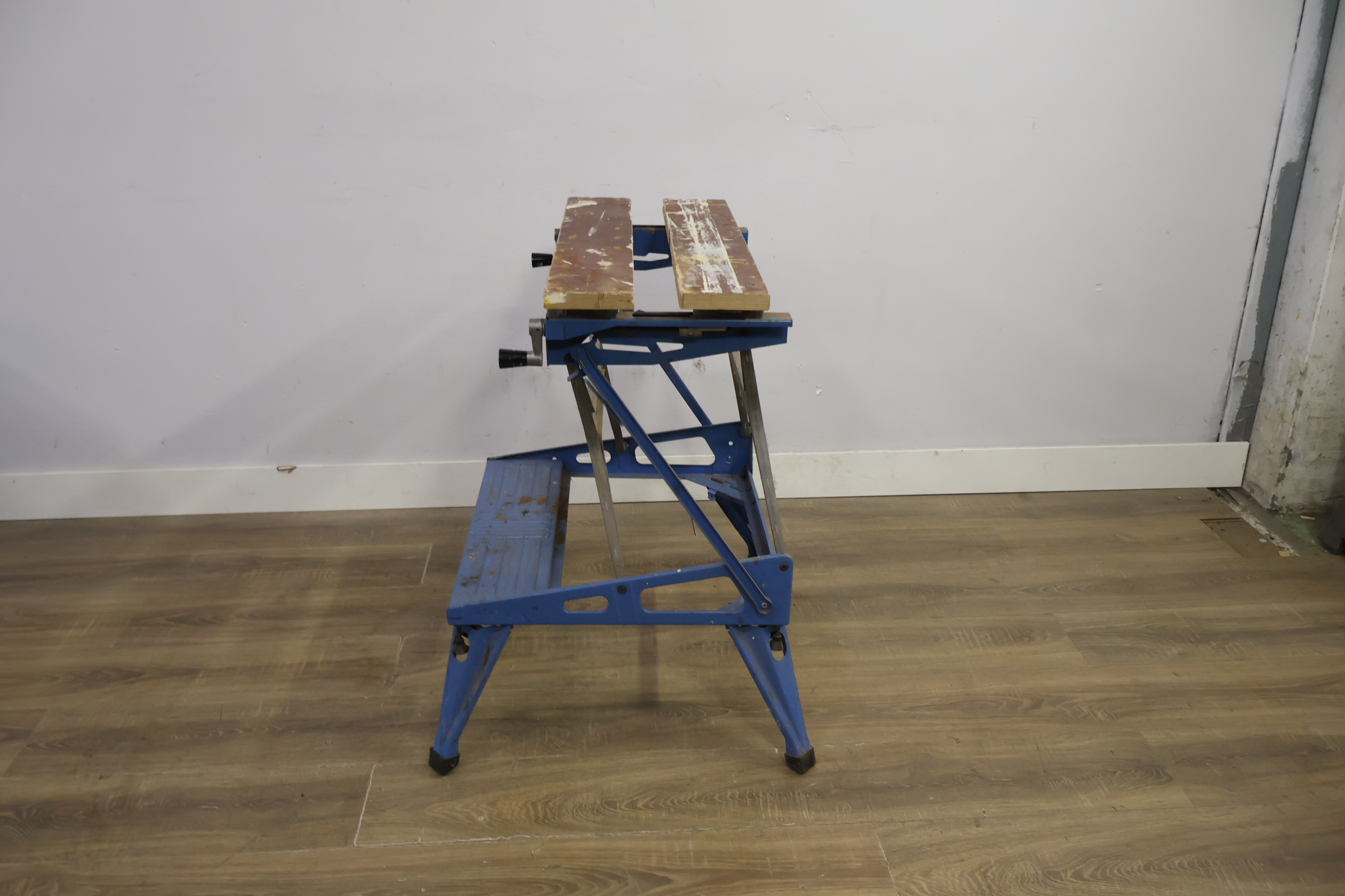 Black & Decker Workmate inklapbare werkbank – foto 3 – kavel bij GSD Auctions, Zoeterwoude