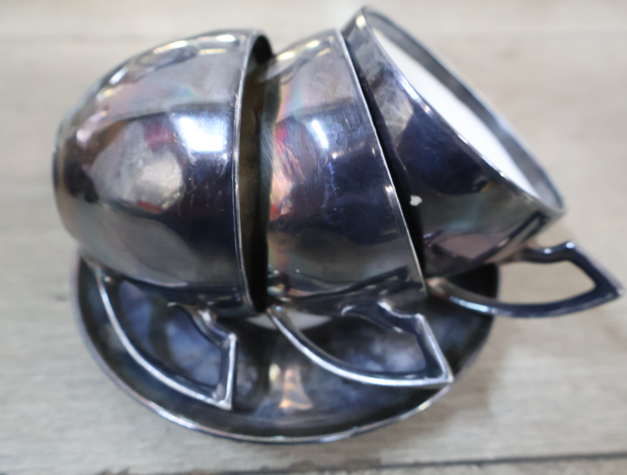 Set zilverkleurig serveerservies en theeservies – foto 12 – kavel bij GSD Auctions, Zoeterwoude