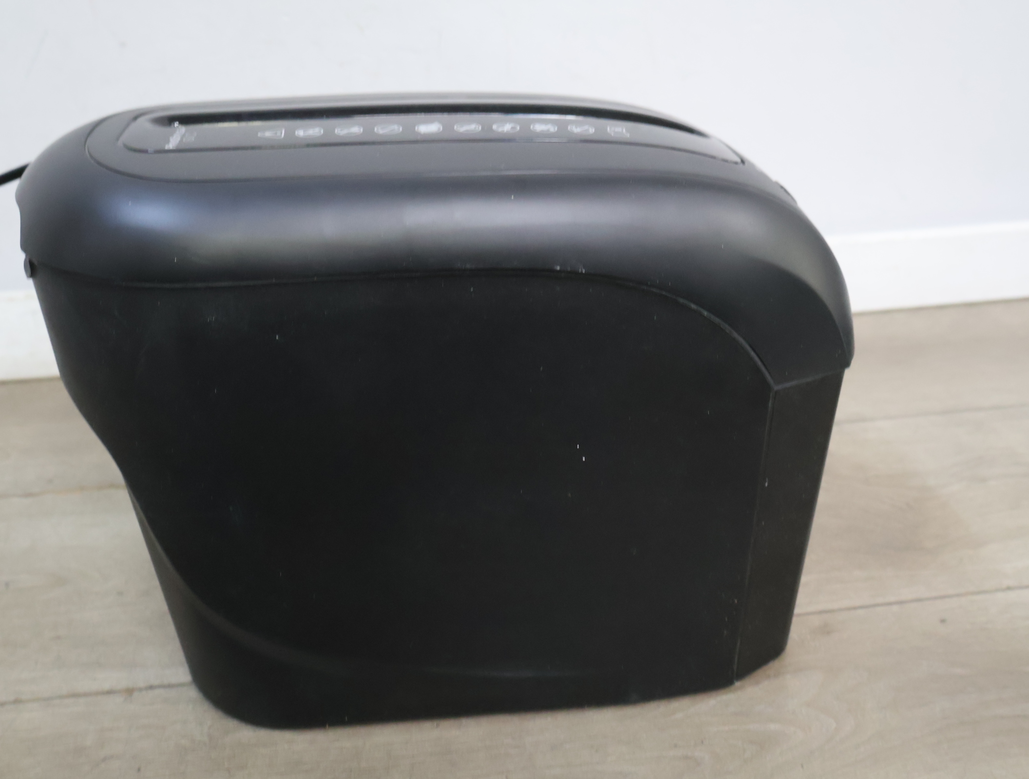 Rexel papierversnipperaar – foto 6 – kavel bij GSD Auctions, Zoeterwoude
