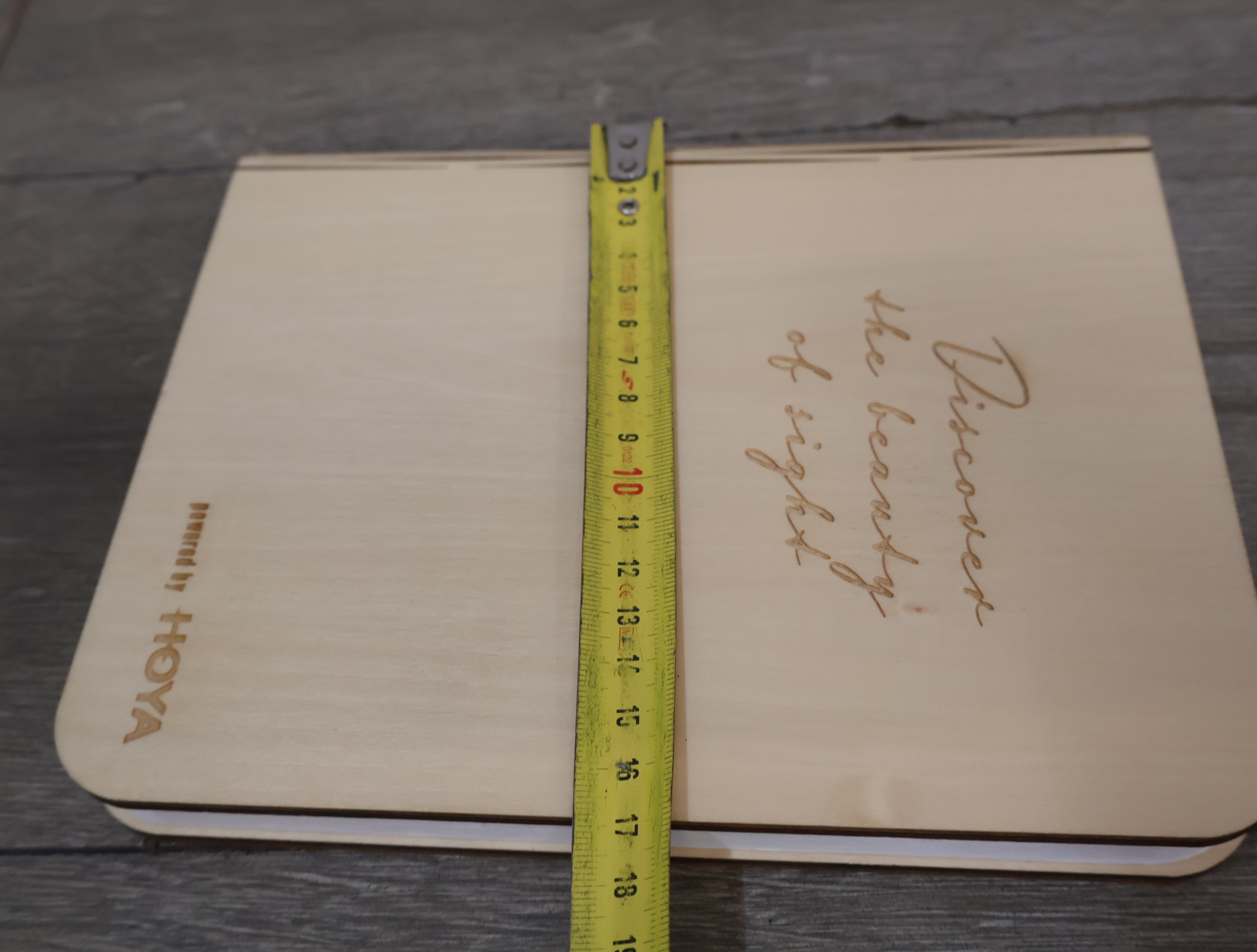 Opengevouwen boeklamp design – foto 23 – kavel bij GSD Auctions, Zoeterwoude