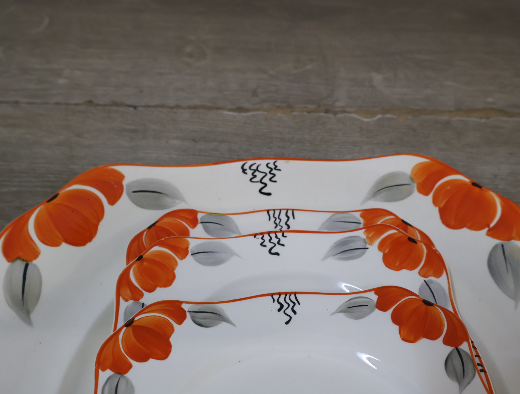 Serviesset met oranje bloemendecoratie – foto 12 – kavel bij GSD Auctions, Zoeterwoude