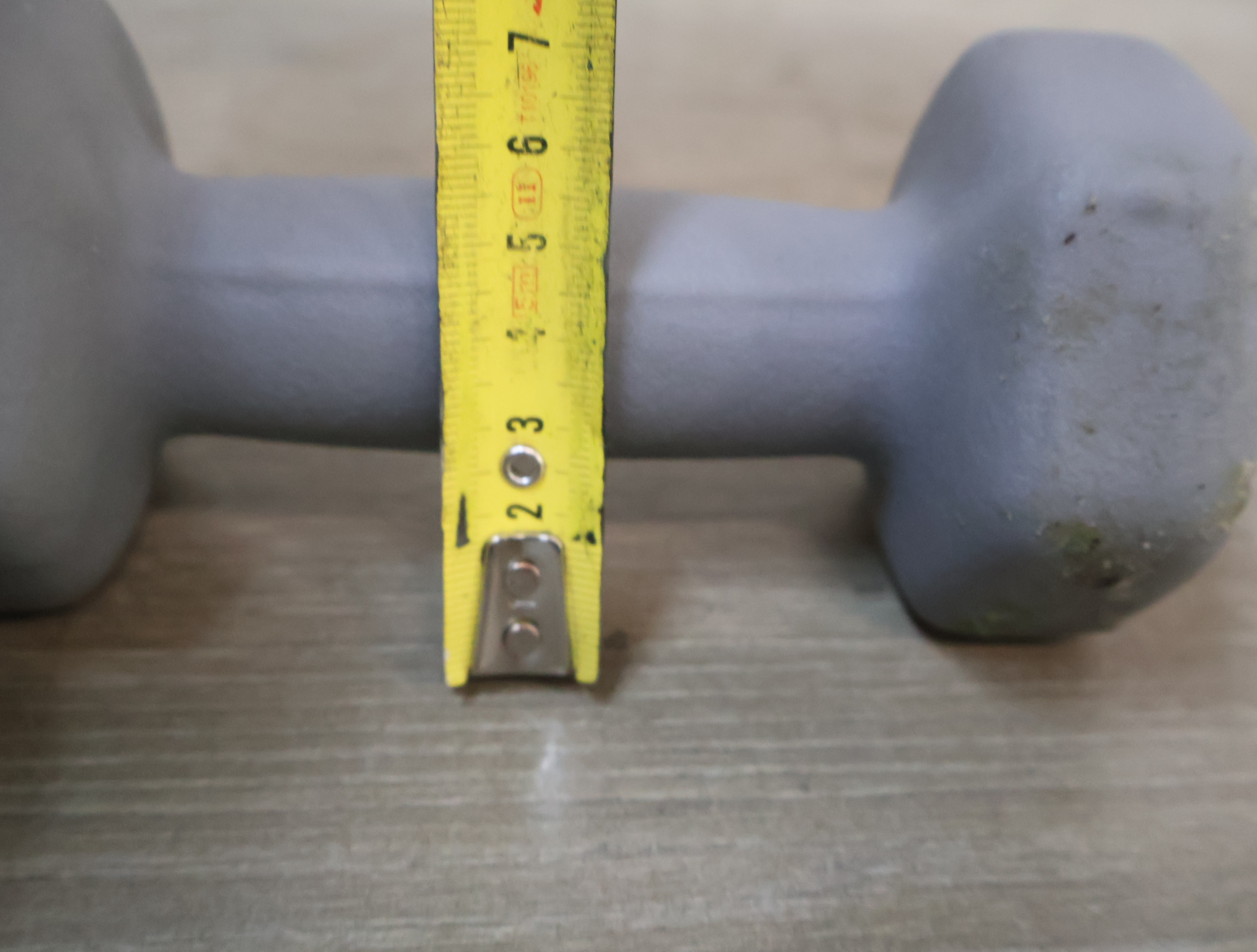 Set van 2 grijze dumbbells 1.5 kg – foto 11 – kavel bij GSD Auctions, Zoeterwoude