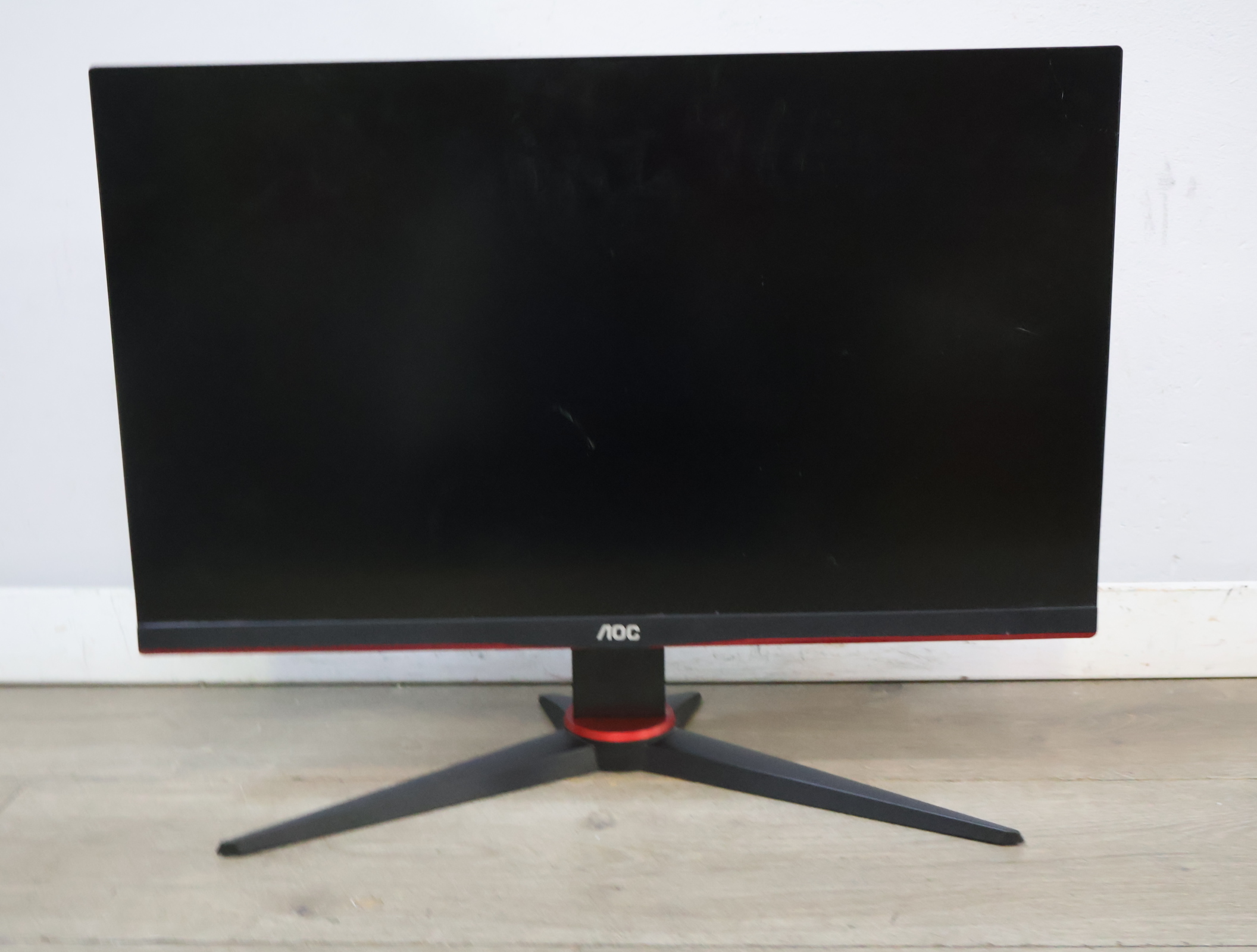AOC computerscherm met standaard – foto 3 – kavel bij GSD Auctions, Zoeterwoude