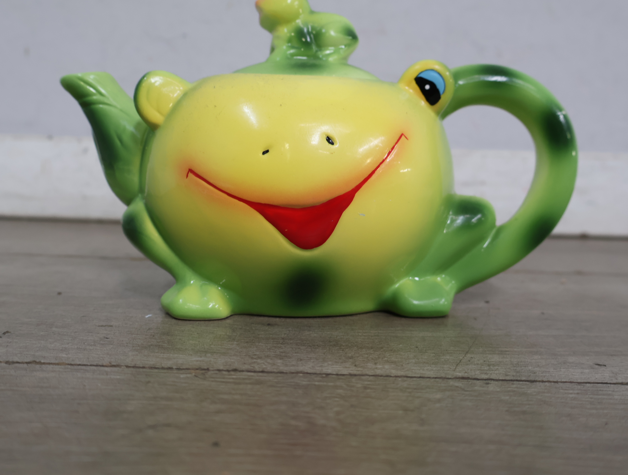 Theepot in vorm van kikker – foto 7 – kavel bij GSD Auctions, Zoeterwoude