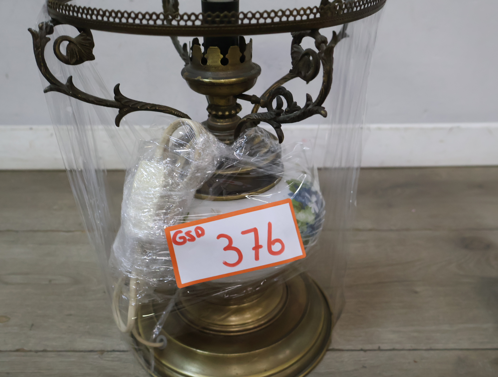 Vintage tafellamp met bloemmotief – foto 21 – kavel bij GSD Auctions, Zoeterwoude