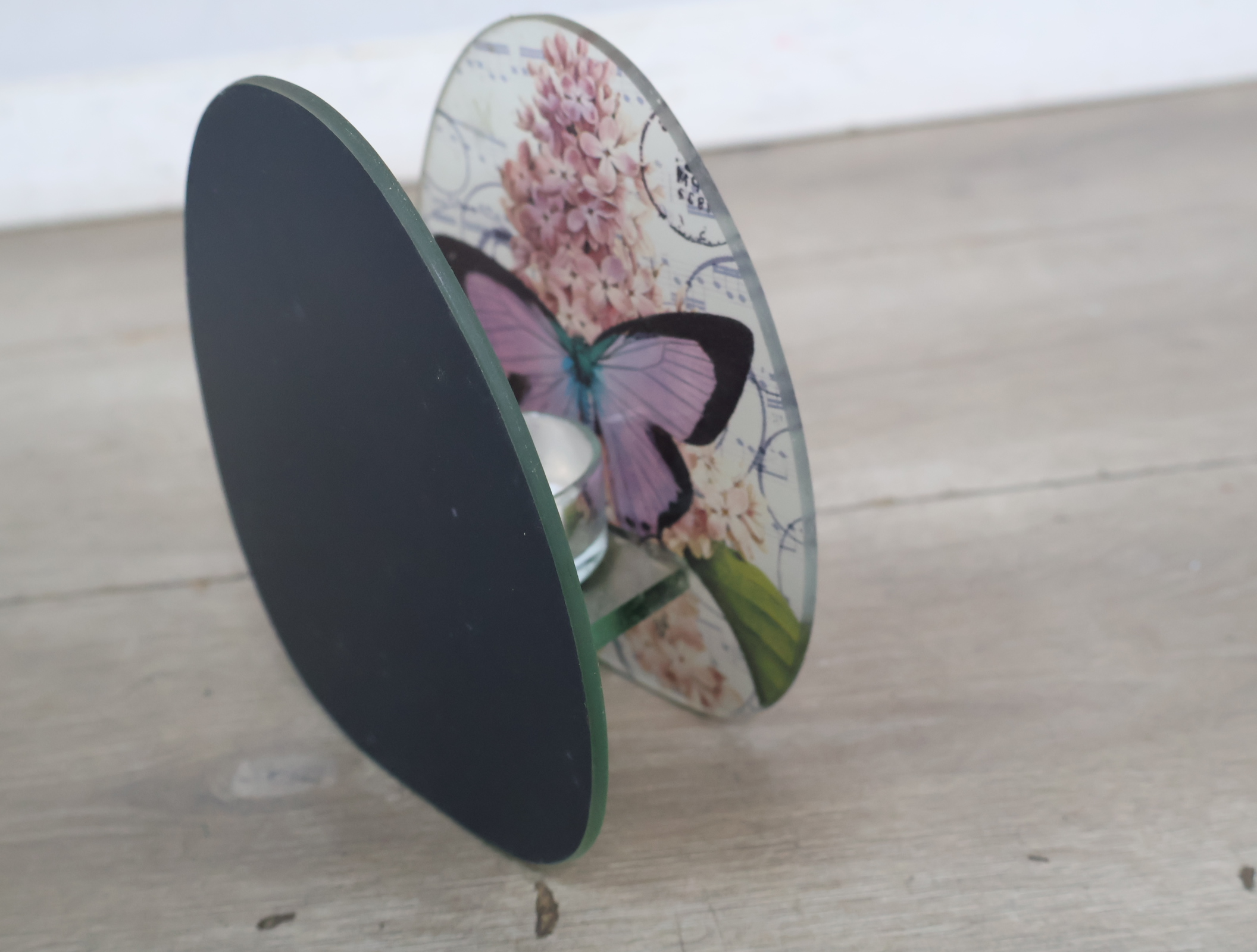 waxinelicht houder met vlinder en bloemenprint – foto 7 – kavel bij GSD Auctions, Zoeterwoude
