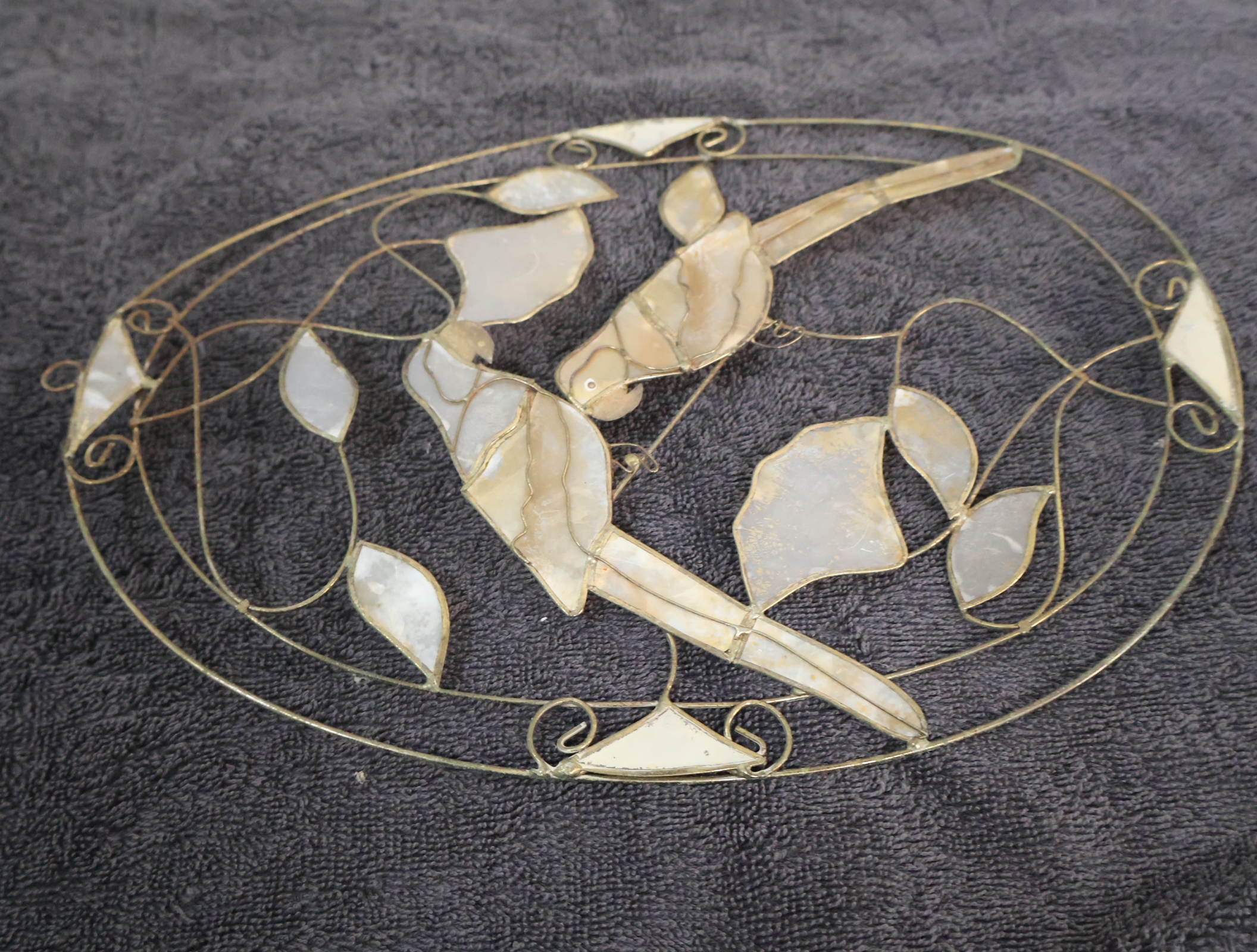 Decoratief wandornament met vogels van parelmoer – foto 6 – kavel bij GSD Auctions, Zoeterwoude