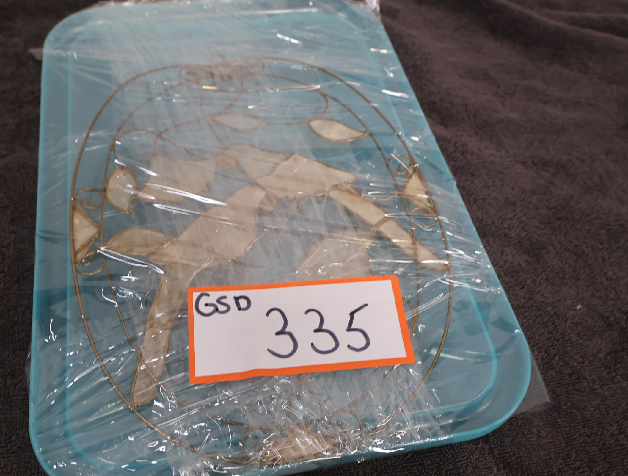 Decoratief wandornament met vogels van parelmoer – foto 16 – kavel bij GSD Auctions, Zoeterwoude