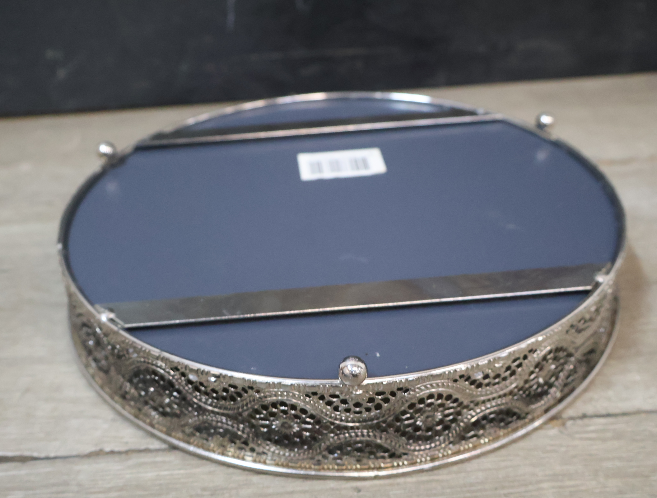 Kristallen karaf met vier wijnglazen en zilverkleurig dienblad – foto 23 – kavel bij GSD Auctions, Zoeterwoude