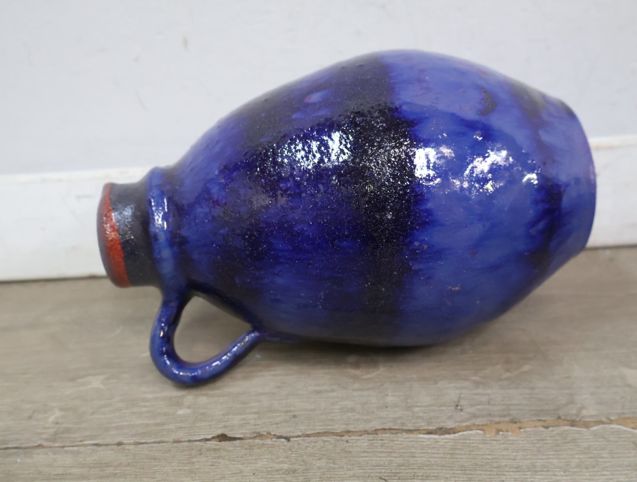 Set van vijf keramische vazen en kruikjes – foto 20 – kavel bij GSD Auctions, Zoeterwoude