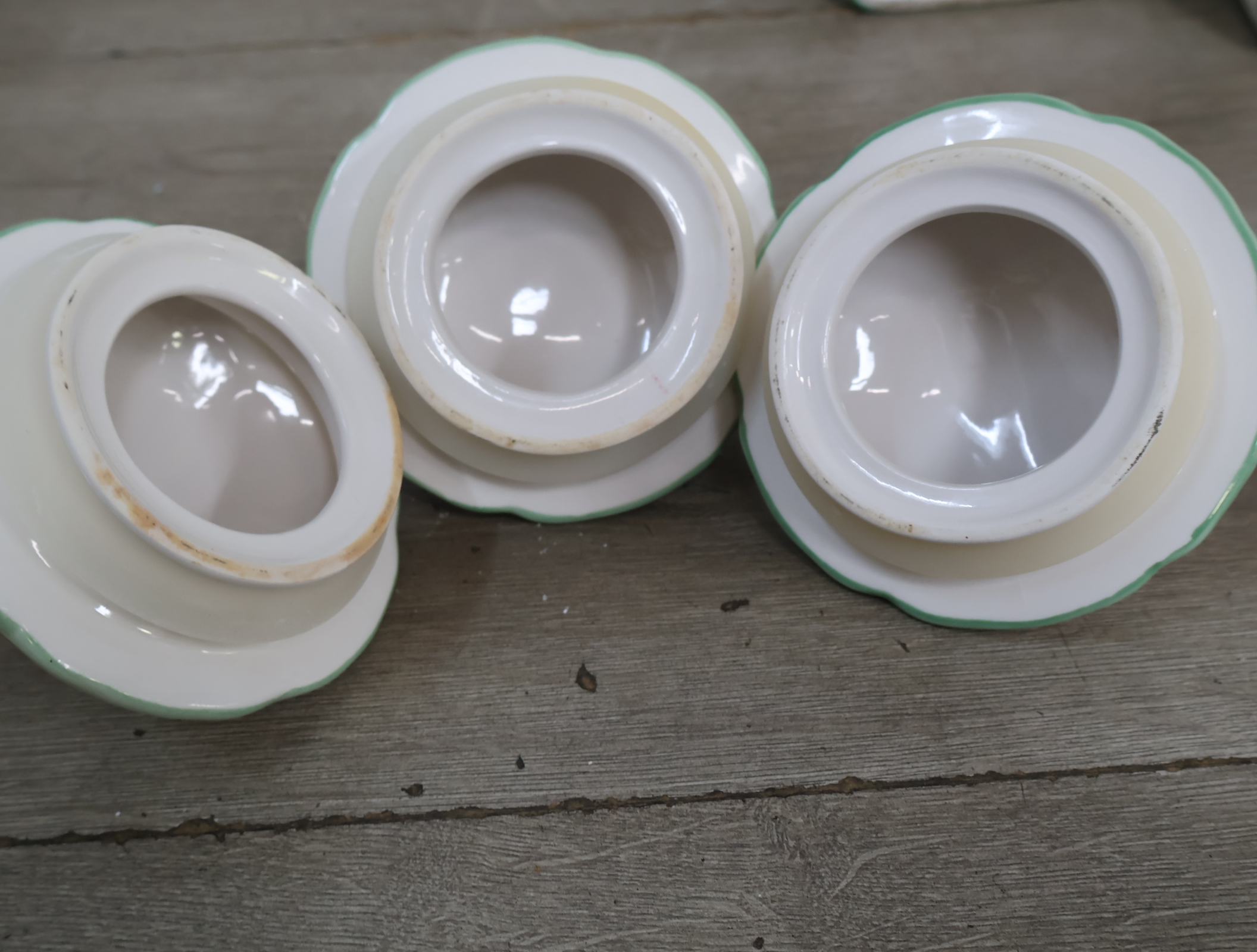 Set van drie keramische voorraadpotten met citroen decor – foto 15 – kavel bij GSD Auctions, Zoeterwoude