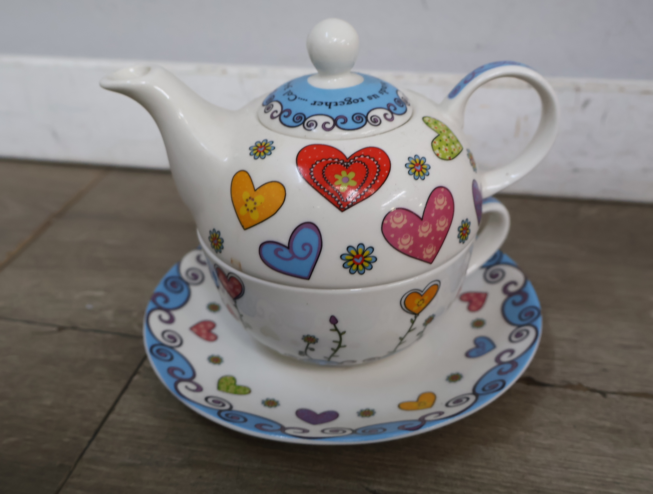 Stoffen hobbelpaardjes, theepot en blikken speelgoed – foto 5 – kavel bij GSD Auctions, Zoeterwoude
