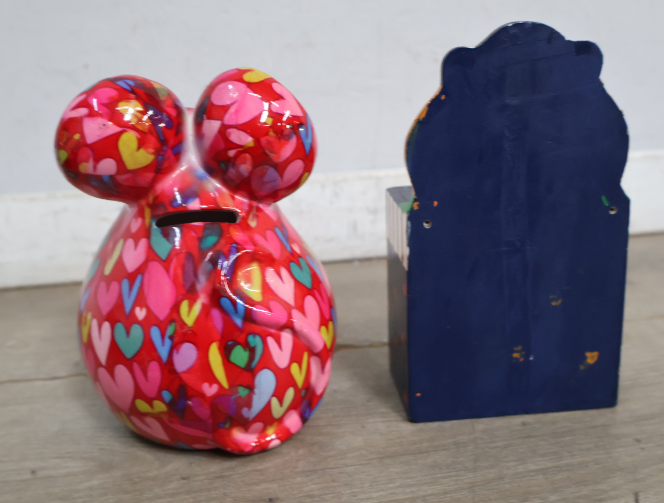 Stoffen hobbelpaardjes, theepot en blikken speelgoed – foto 10 – kavel bij GSD Auctions, Zoeterwoude