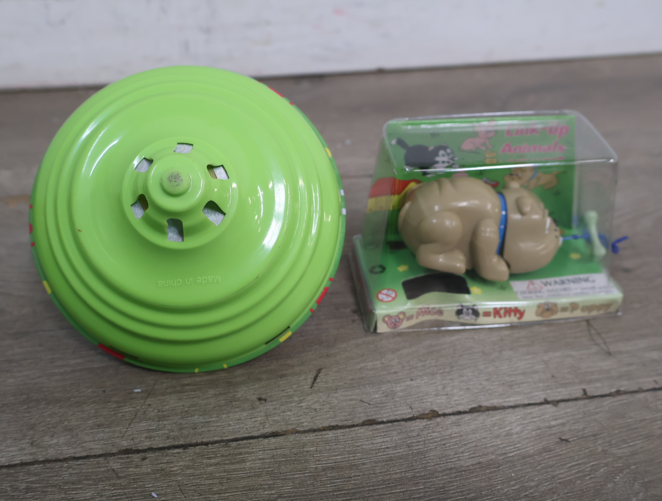 Stoffen hobbelpaardjes, theepot en blikken speelgoed – foto 15 – kavel bij GSD Auctions, Zoeterwoude