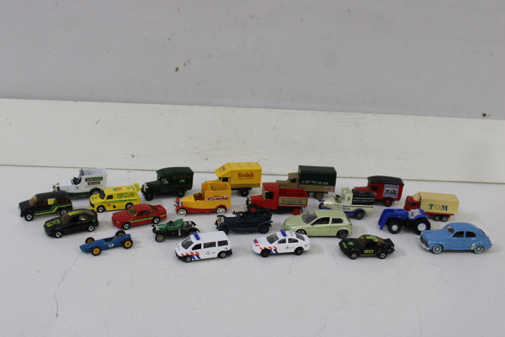 Set van diverse kleine metalen modelauto's en vrachtwagens – foto 3 – kavel bij GSD Auctions, Zoeterwoude