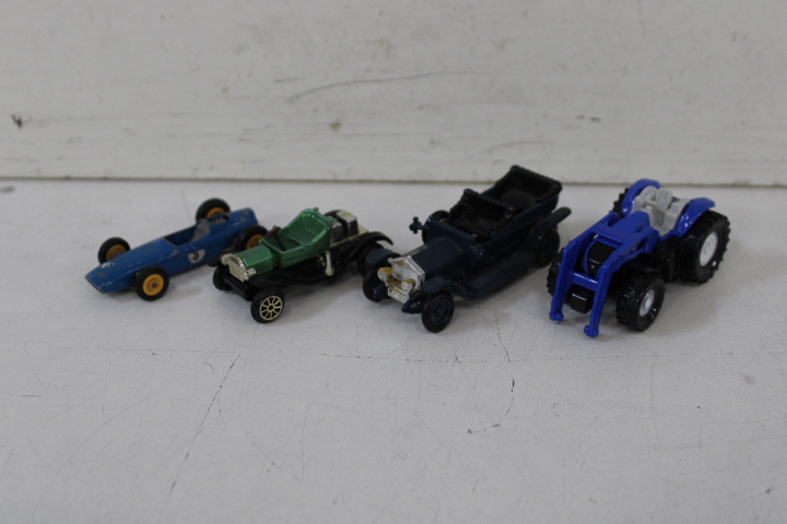 Set van diverse kleine metalen modelauto's en vrachtwagens – foto 12 – kavel bij GSD Auctions, Zoeterwoude