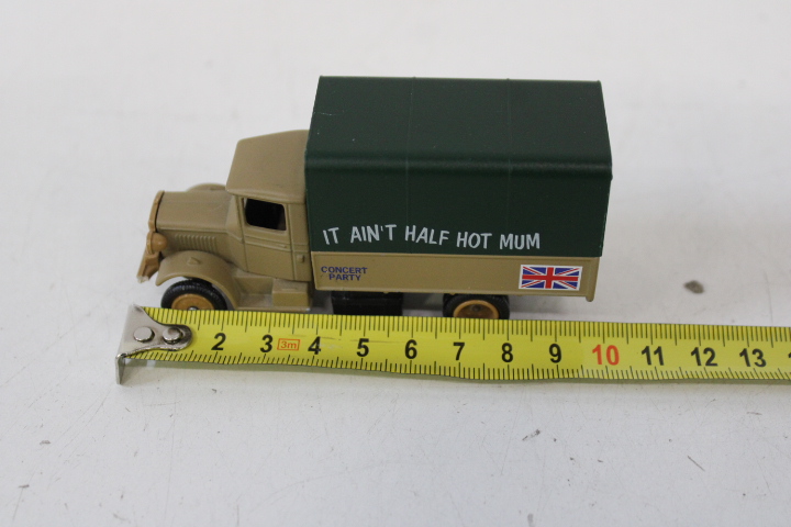 Set van diverse kleine metalen modelauto's en vrachtwagens – foto 21 – kavel bij GSD Auctions, Zoeterwoude