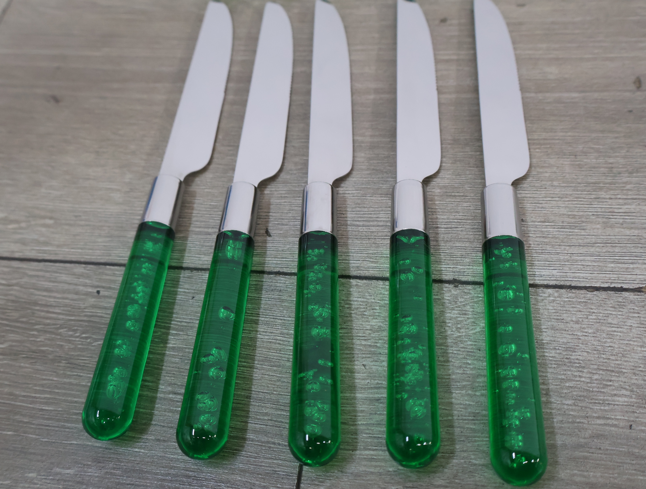 24-delig bestekset BUBBLOR met groene handvatten – foto 12 – kavel bij GSD Auctions, Zoeterwoude