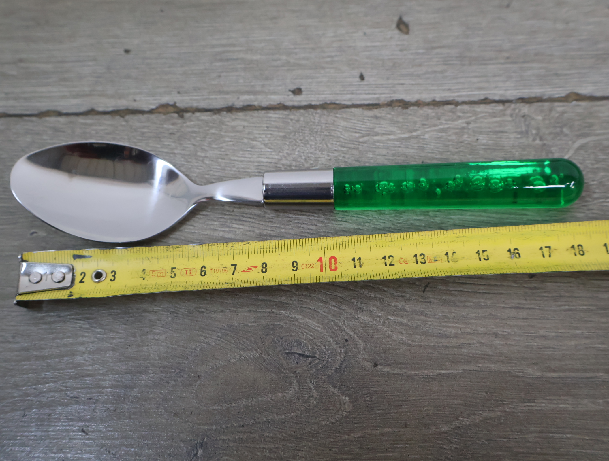 24-delig bestekset BUBBLOR met groene handvatten – foto 17 – kavel bij GSD Auctions, Zoeterwoude