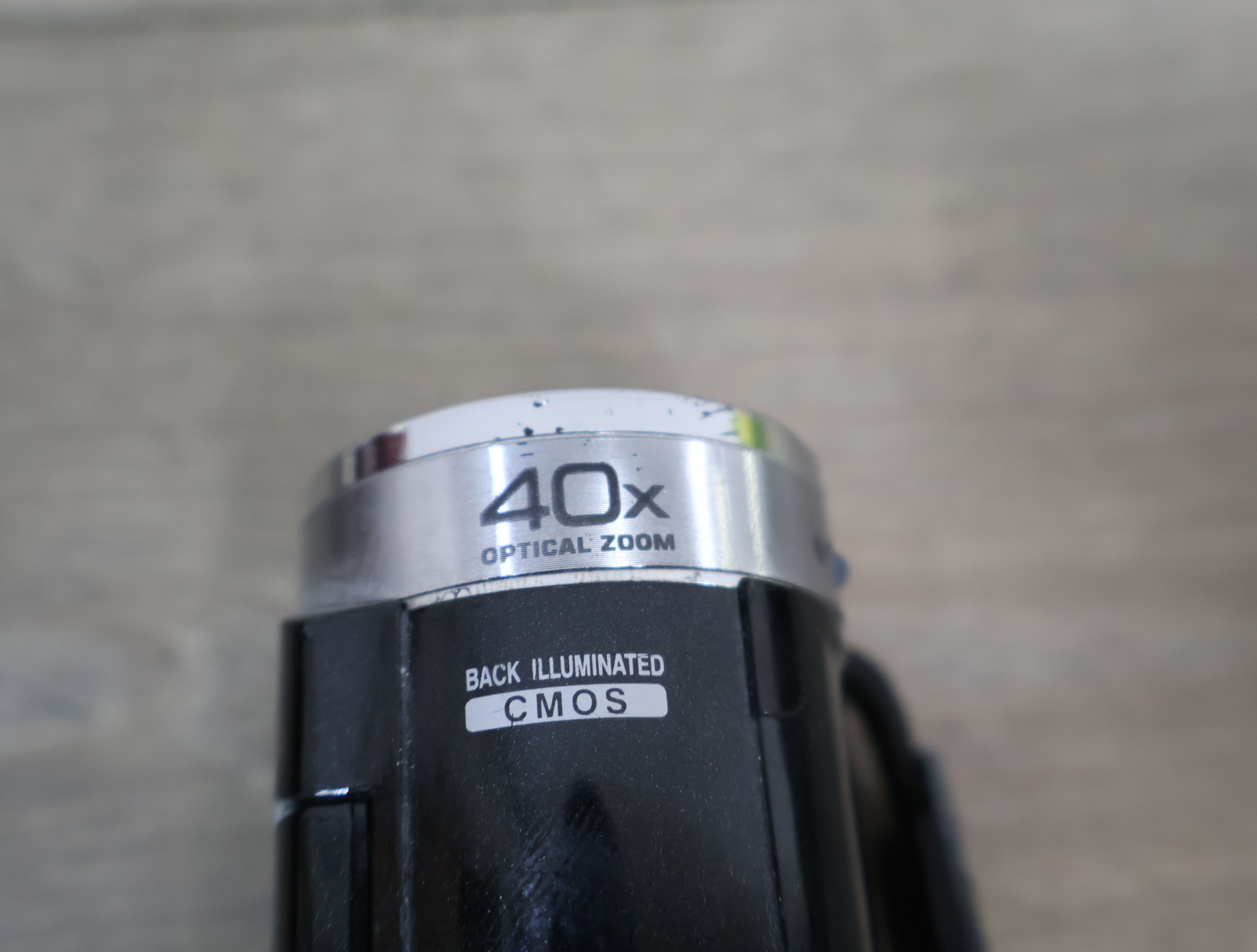 JVC Full HD Camcorder met 40x Optische Zoom – foto 8 – kavel bij GSD Auctions, Zoeterwoude