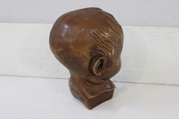 Set van drie buste beelden van kinderen – foto 11 – kavel bij GSD Auctions, Zoeterwoude