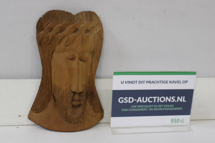 Houten wandsculptuur van een gezicht – foto 2 – kavel bij GSD Auctions, Zoeterwoude