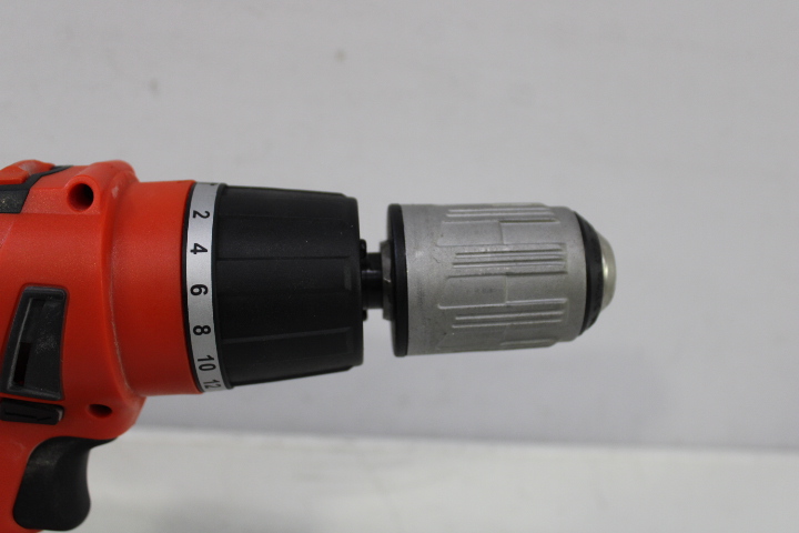 Black & Decker accuboormachine in koffer – foto 16 – kavel bij GSD Auctions, Zoeterwoude