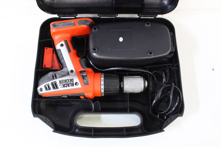 Black & Decker accuboormachine in koffer – foto 22 – kavel bij GSD Auctions, Zoeterwoude