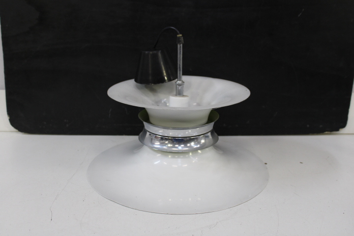 Design hanglamp met metalen en glazen delen – foto 3 – kavel bij GSD Auctions, Zoeterwoude