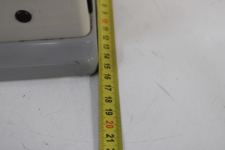 Elna Zig Zag Naaimachine met Koffer – foto 23 – kavel bij GSD Auctions, Zoeterwoude