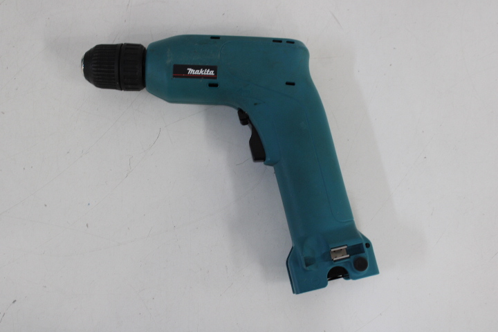 Makita Accu Hechtspijkermachine in Koffer – foto 13 – kavel bij GSD Auctions, Zoeterwoude