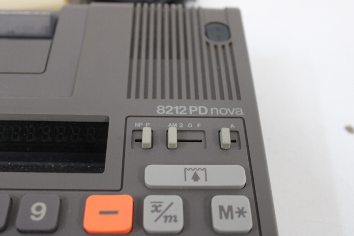 Set van drie rekenmachines – foto 17 – kavel bij GSD Auctions, Zoeterwoude