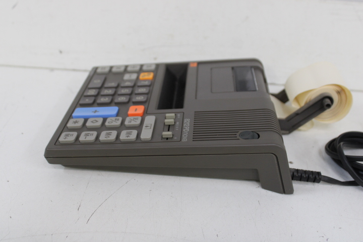 Set van drie rekenmachines – foto 22 – kavel bij GSD Auctions, Zoeterwoude